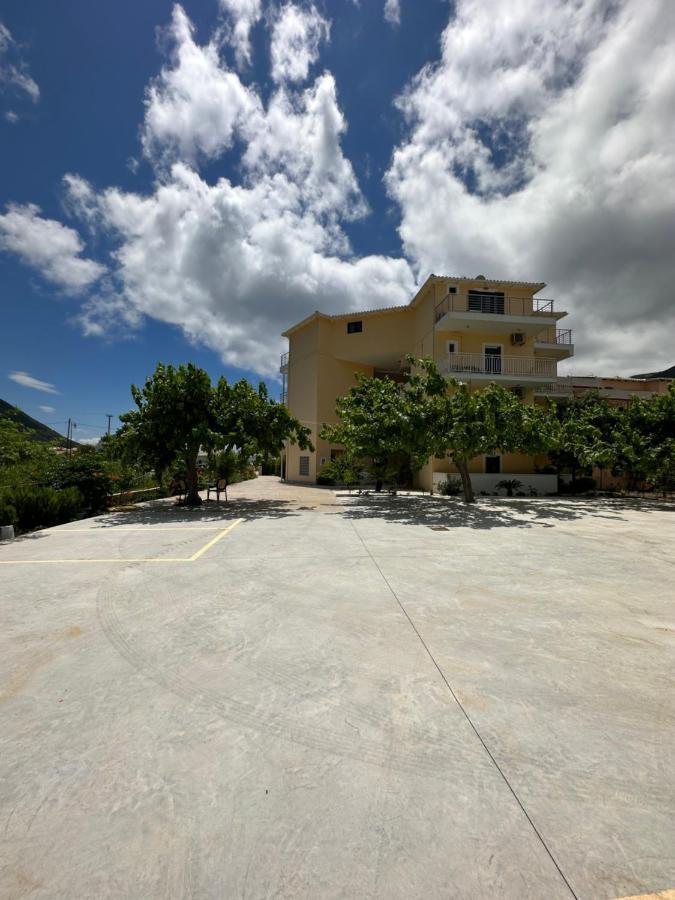 Hotel Odyssion Vasiliki  Luaran gambar
