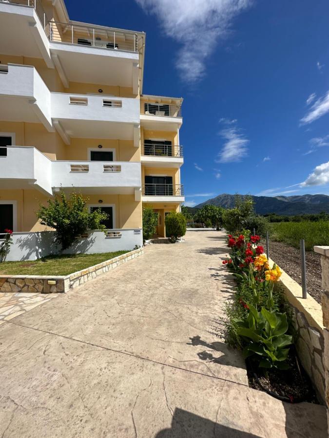 Hotel Odyssion Vasiliki  Luaran gambar