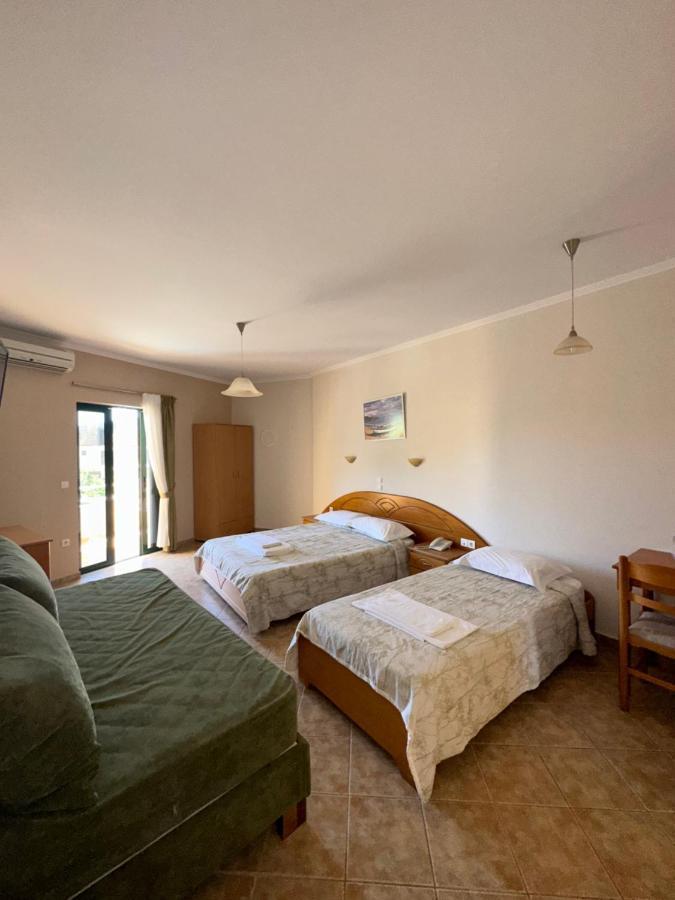 Hotel Odyssion Vasiliki  Luaran gambar