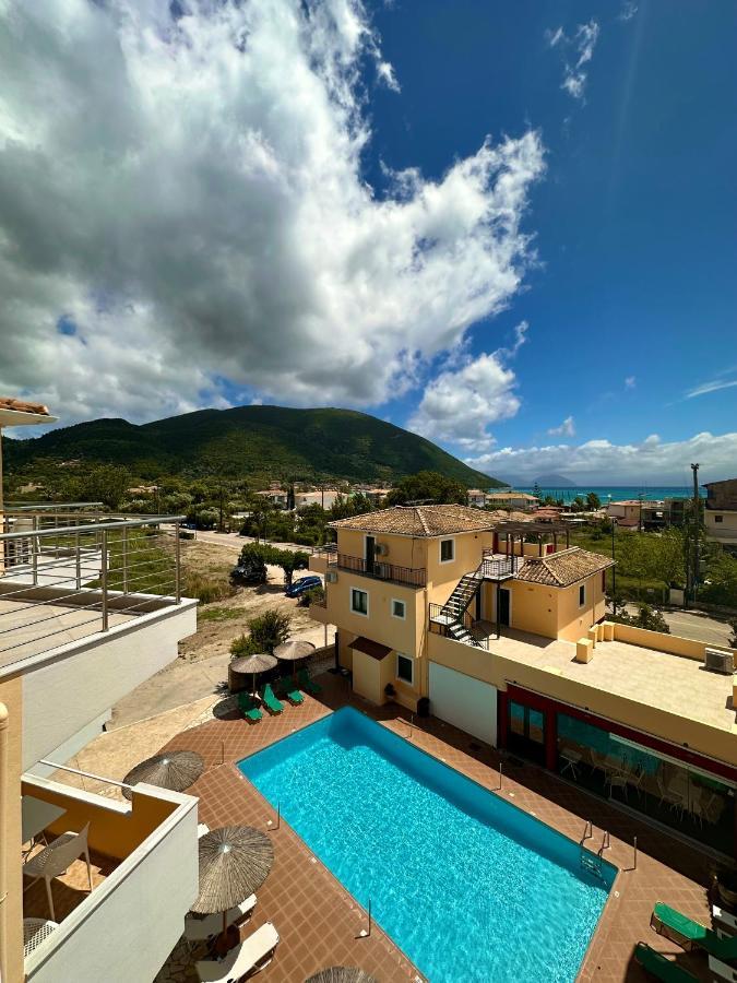 Hotel Odyssion Vasiliki  Luaran gambar
