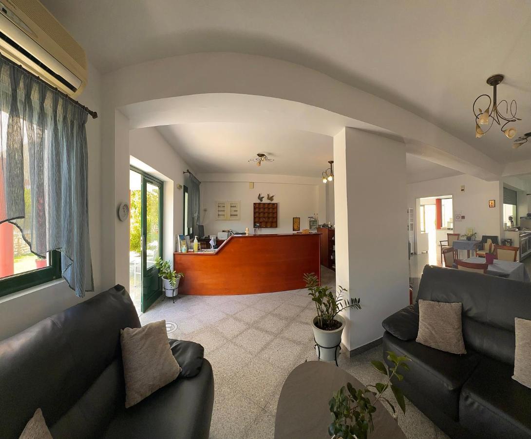 Hotel Odyssion Vasiliki  Luaran gambar