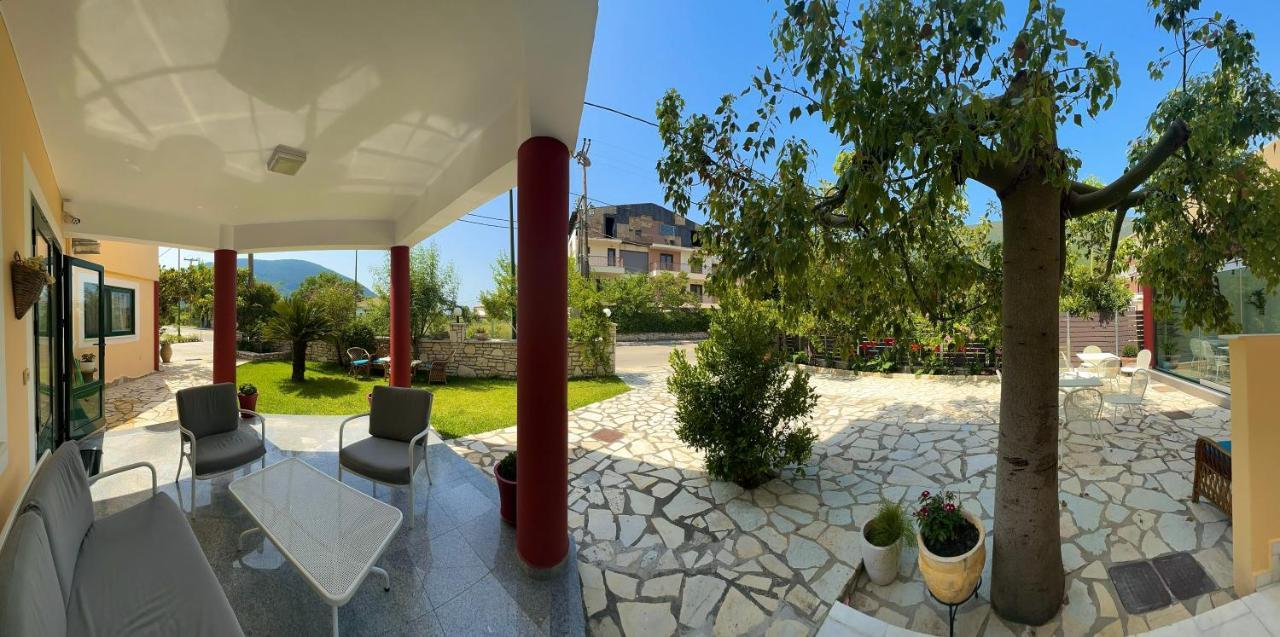 Hotel Odyssion Vasiliki  Luaran gambar