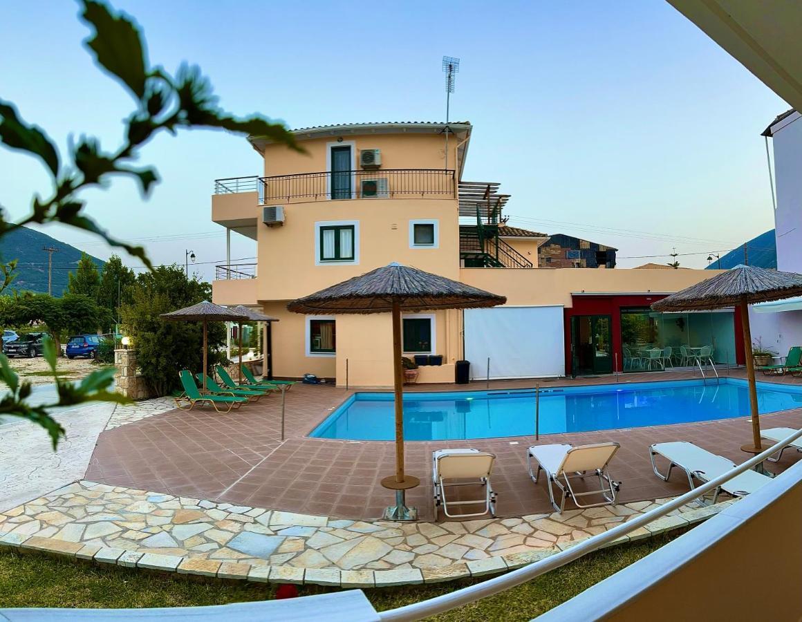 Hotel Odyssion Vasiliki  Luaran gambar