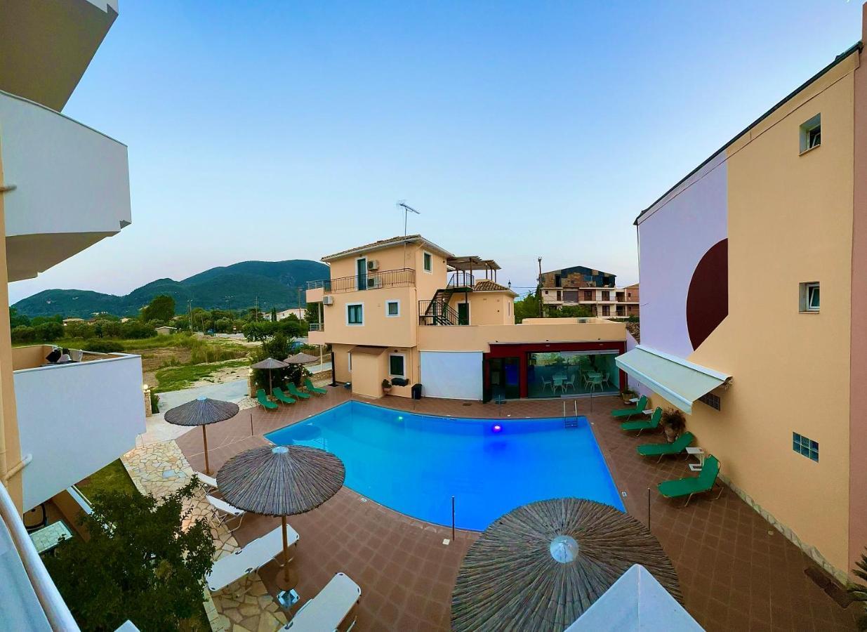 Hotel Odyssion Vasiliki  Luaran gambar